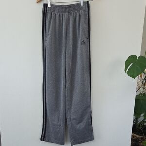 NWOT Men's Adidas Classic Gray Joggers with Black Stripes